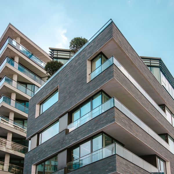 Strata & Co.
